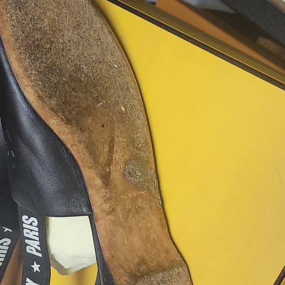 Givenchy flats - Picture 3 of 3